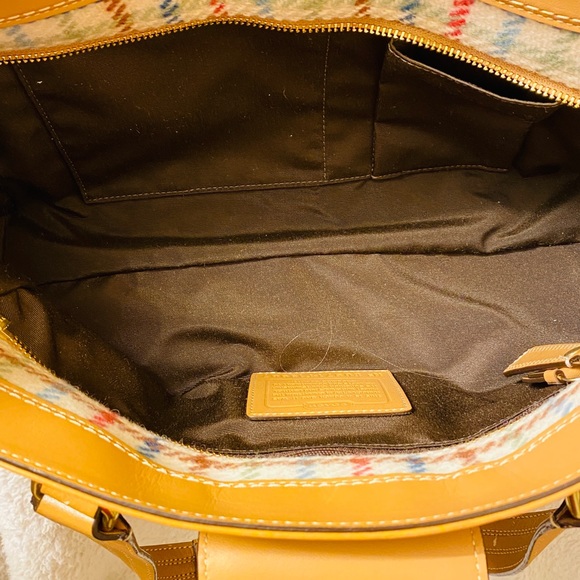 π°SOLDπ°Coach Shoulder Bag - Picture 8 of 13
